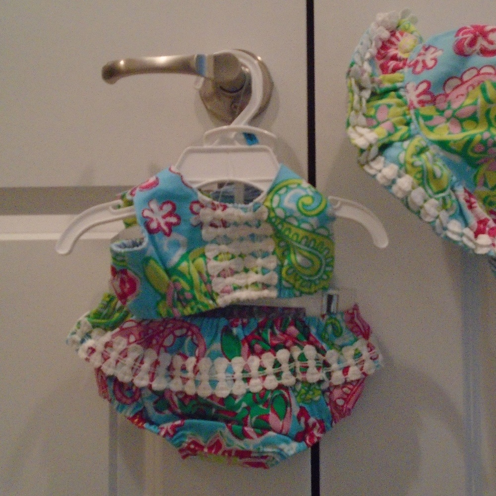 *EUC* 2pc swimsuit SUMMER!!!
